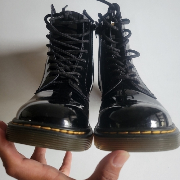 COPY - Dr martens size us 5 M/ 6 us L pre-owned - Picture 7 of 10